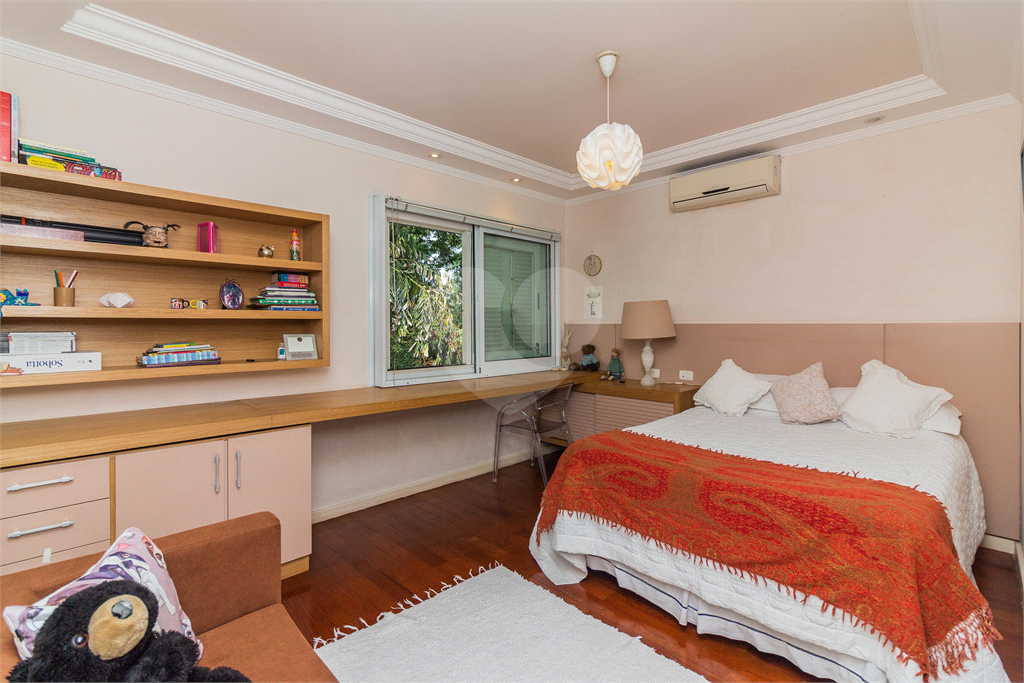 CASA Á VENDA COM 4 QUARTOS, PISCINA AQUECIDA, ESPAÇO GOURMET NO CITY BOAÇAVA.