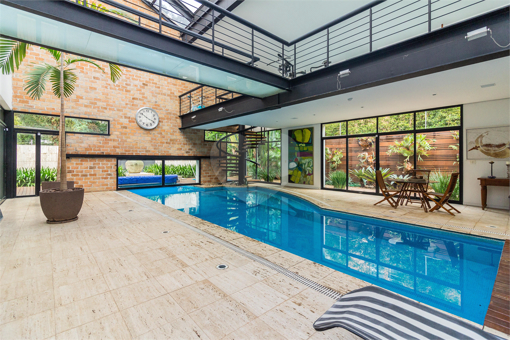 CASA Á VENDA COM 4 QUARTOS, PISCINA AQUECIDA, ESPAÇO GOURMET NO CITY BOAÇAVA.