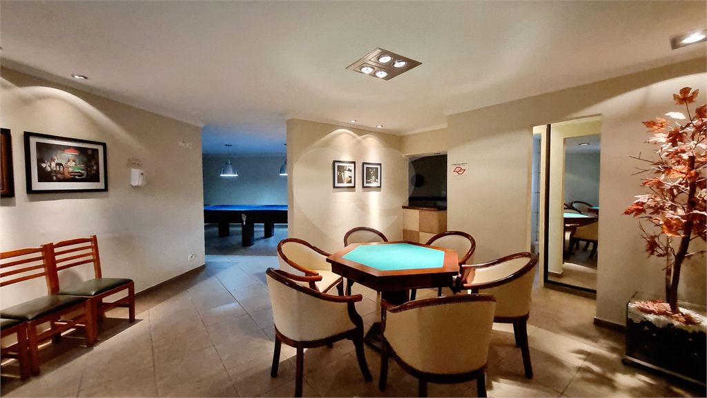 Apto à venda 164m² | 3 dorms (1 suíte) | Living 2 ambientes | 4 vagas + depósito na Água Fria, SP