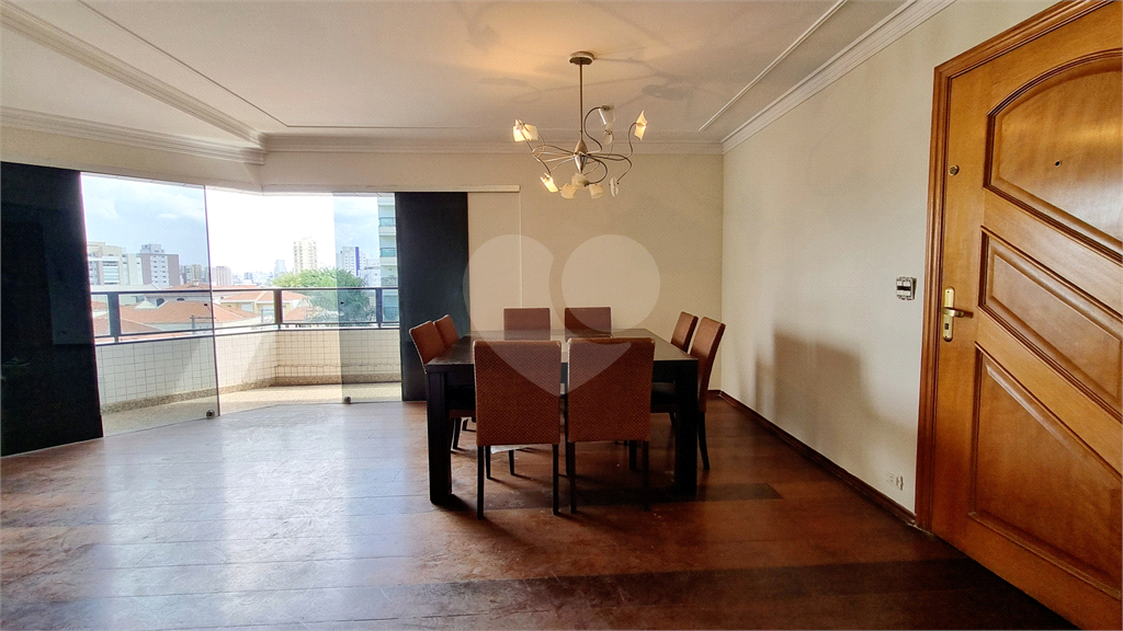 Apto à venda 164m² | 3 dorms (1 suíte) | Living 2 ambientes | 4 vagas + depósito na Água Fria, SP
