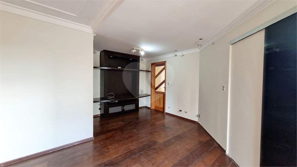 Apto à venda 164m² | 3 dorms (1 suíte) | Living 2 ambientes | 4 vagas + depósito na Água Fria, SP
