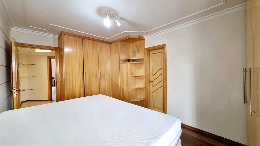 Apto à venda 164m² | 3 dorms (1 suíte) | Living 2 ambientes | 4 vagas + depósito na Água Fria, SP
