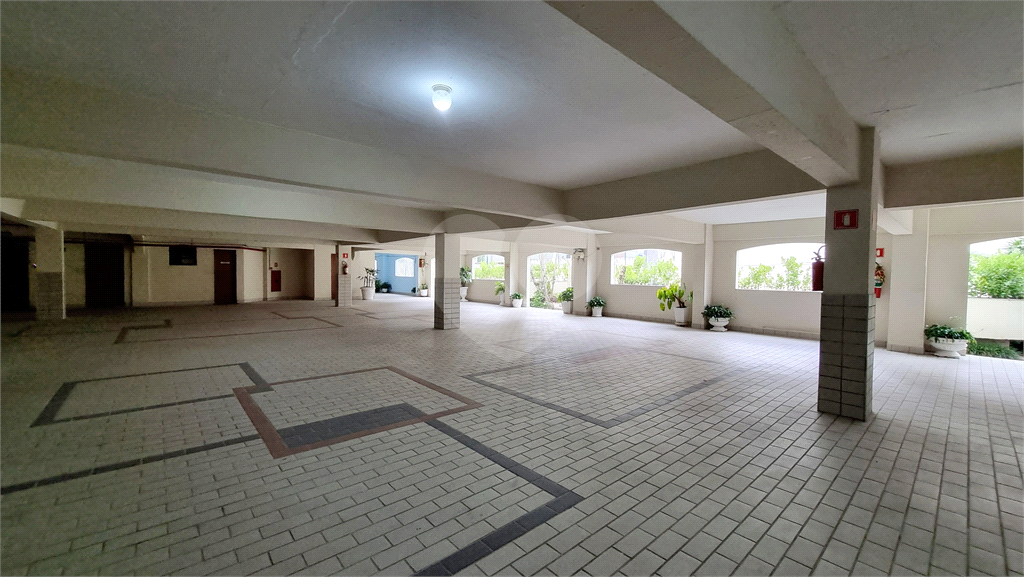 Apto à venda 164m² | 3 dorms (1 suíte) | Living 2 ambientes | 4 vagas + depósito na Água Fria, SP
