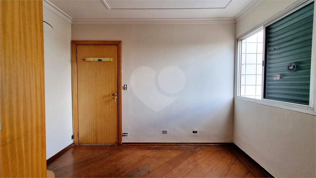 Apto à venda 164m² | 3 dorms (1 suíte) | Living 2 ambientes | 4 vagas + depósito na Água Fria, SP