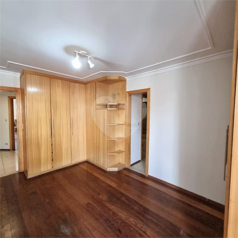Apto à venda 164m² | 3 dorms (1 suíte) | Living 2 ambientes | 4 vagas + depósito na Água Fria, SP