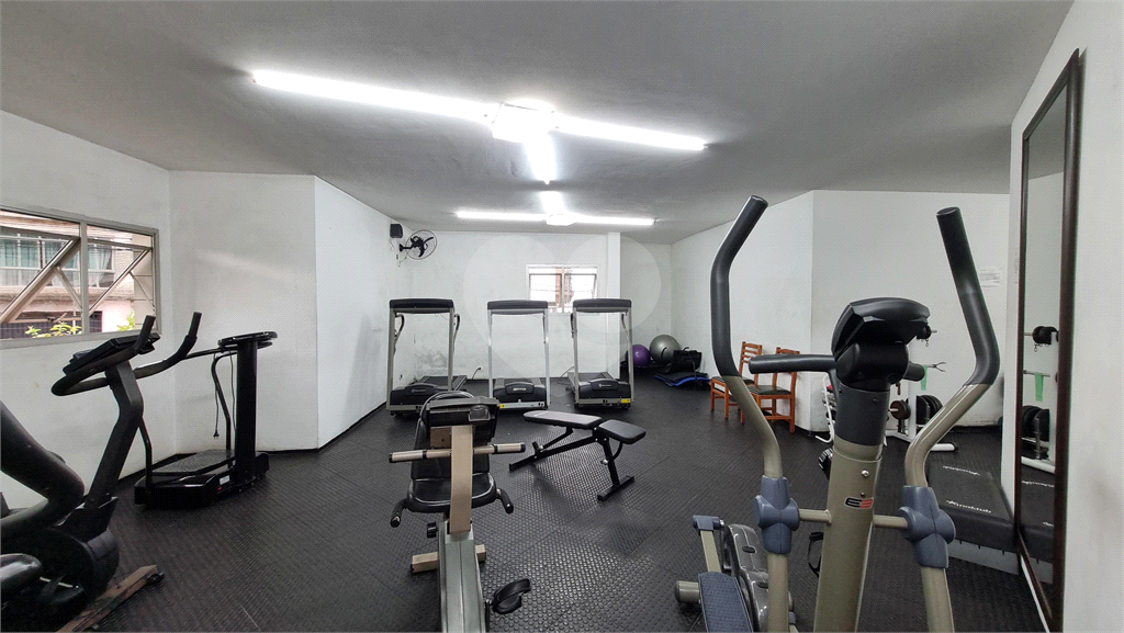 Apto à venda 164m² | 3 dorms (1 suíte) | Living 2 ambientes | 4 vagas + depósito na Água Fria, SP