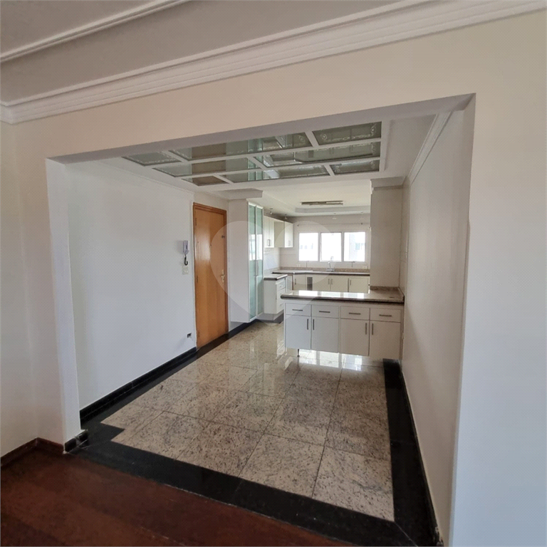 Apto à venda 164m² | 3 dorms (1 suíte) | Living 2 ambientes | 4 vagas + depósito na Água Fria, SP