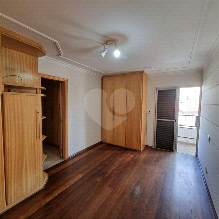 Apto à venda 164m² | 3 dorms (1 suíte) | Living 2 ambientes | 4 vagas + depósito na Água Fria, SP