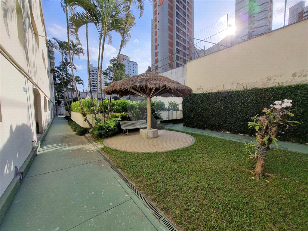 Apto à venda 164m² | 3 dorms (1 suíte) | Living 2 ambientes | 4 vagas + depósito na Água Fria, SP