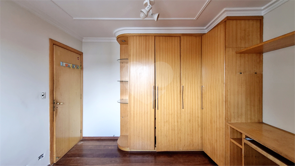Apto à venda 164m² | 3 dorms (1 suíte) | Living 2 ambientes | 4 vagas + depósito na Água Fria, SP