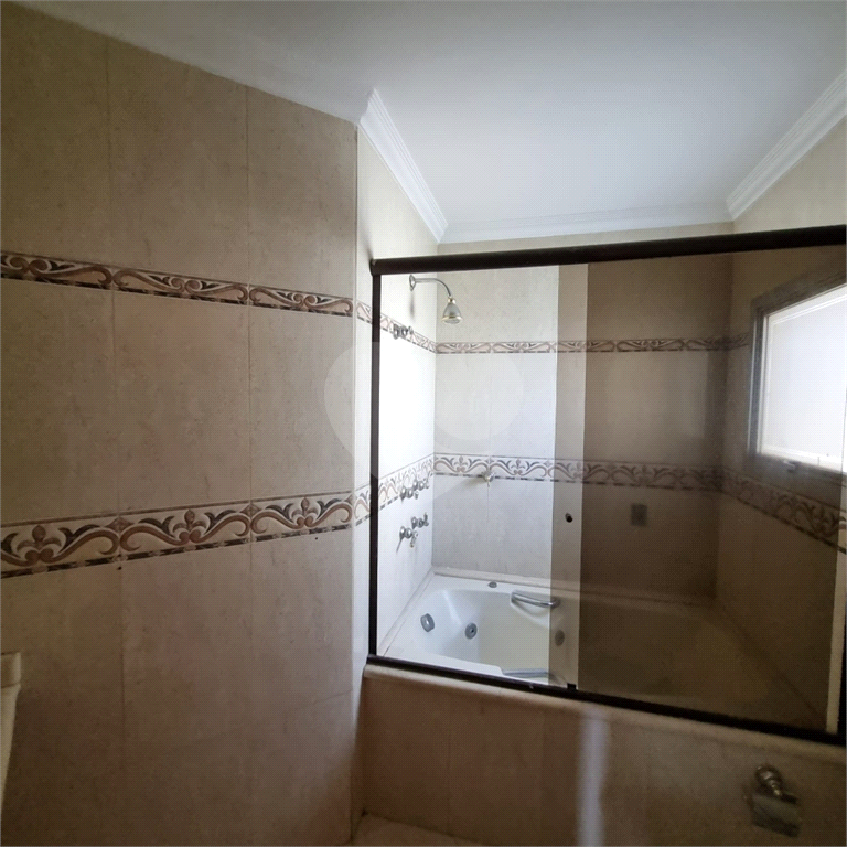 Apto à venda 164m² | 3 dorms (1 suíte) | Living 2 ambientes | 4 vagas + depósito na Água Fria, SP