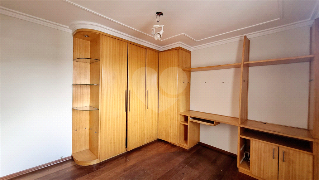 Apto à venda 164m² | 3 dorms (1 suíte) | Living 2 ambientes | 4 vagas + depósito na Água Fria, SP
