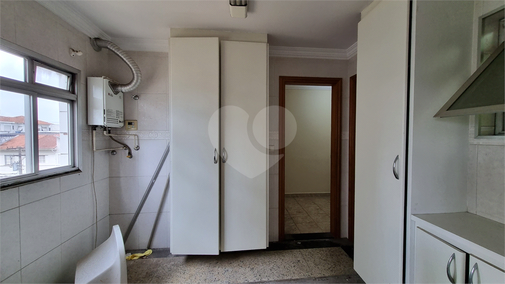 Apto à venda 164m² | 3 dorms (1 suíte) | Living 2 ambientes | 4 vagas + depósito na Água Fria, SP