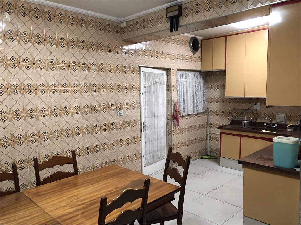 Sobrado à venda com 2 quartos, 130m² - Foto 14