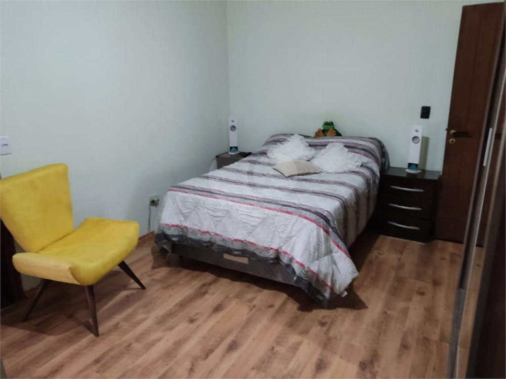 Casa de Condomínio à venda com 3 quartos, 350m² - Foto 33