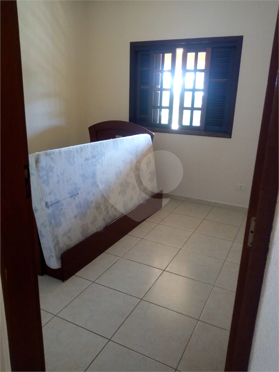 Casa de Condomínio para alugar com 3 quartos, 183m² - Foto 15