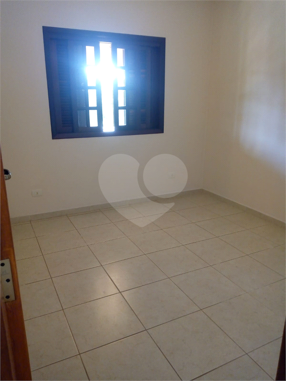 Casa de Condomínio para alugar com 3 quartos, 183m² - Foto 14