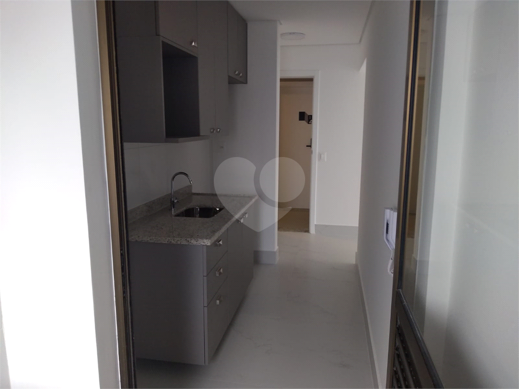 APARTAMENTO em VILA MADALENA