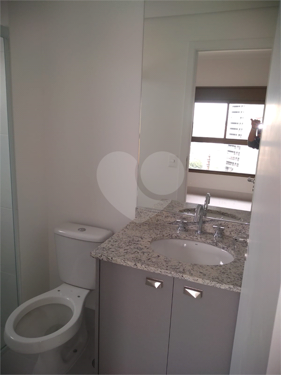 APARTAMENTO em VILA MADALENA