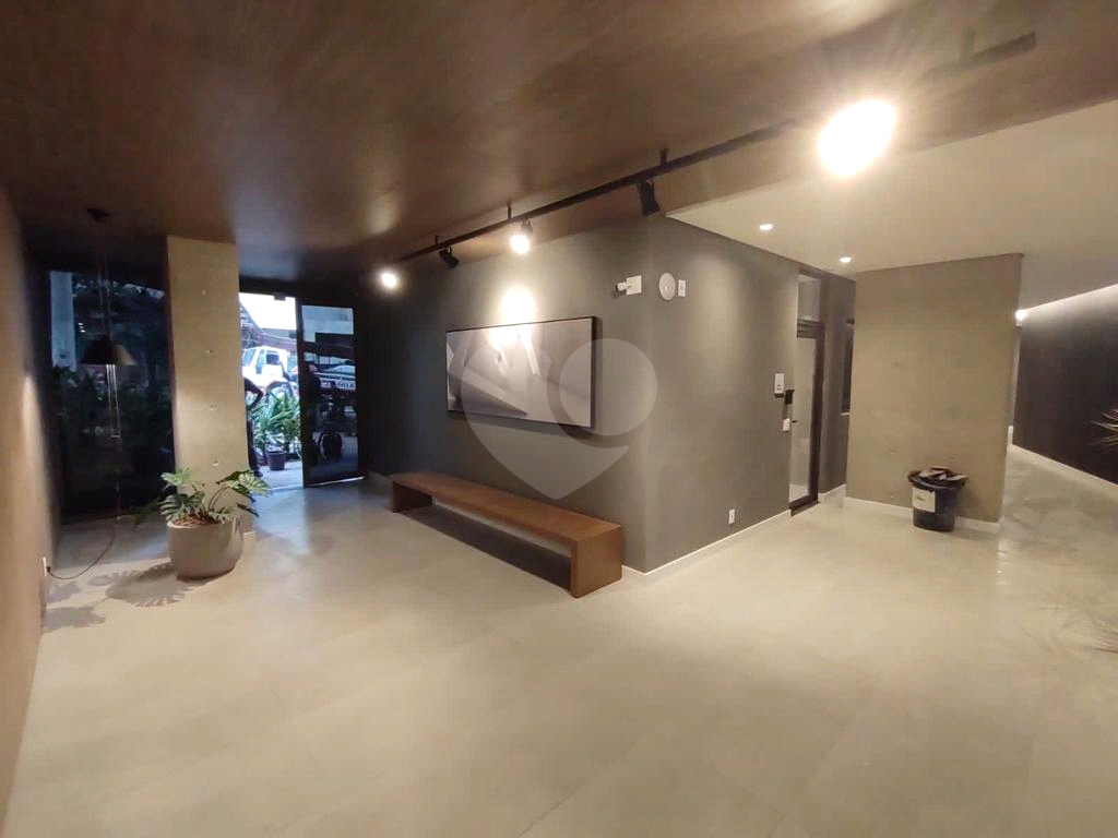 APARTAMENTO em VILA MADALENA