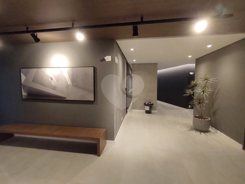 APARTAMENTO em VILA MADALENA