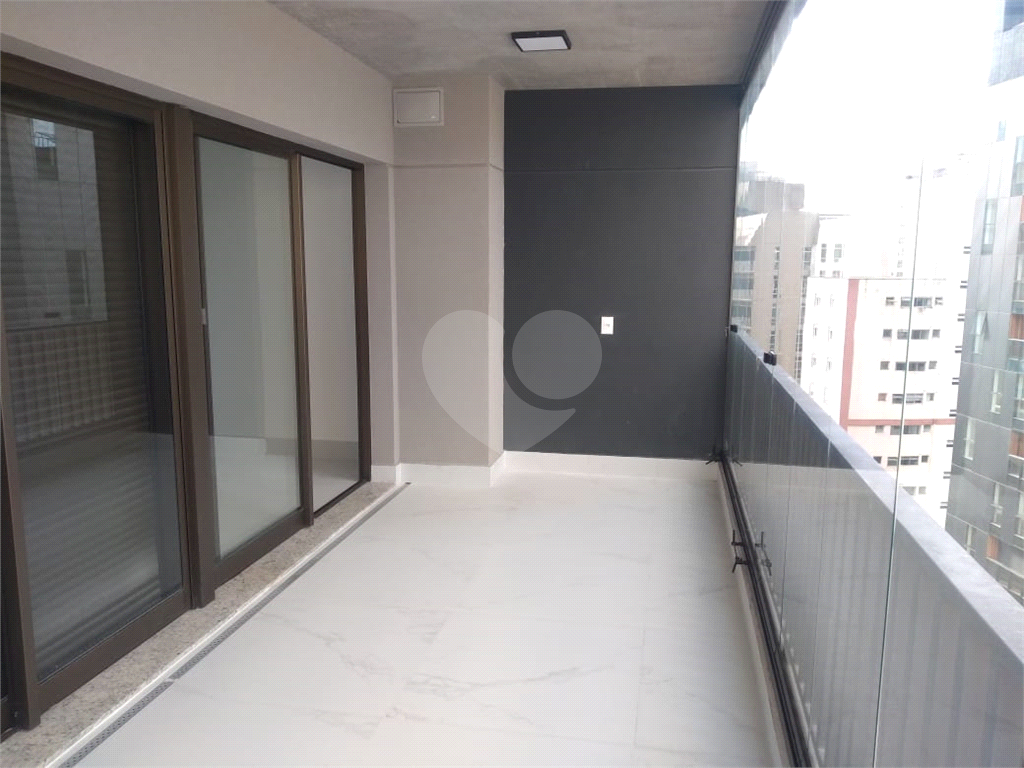 APARTAMENTO em VILA MADALENA