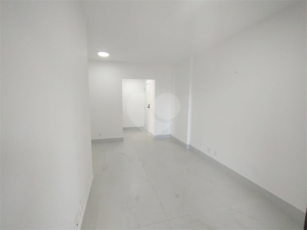 APARTAMENTO em VILA MADALENA