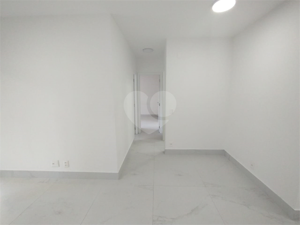 APARTAMENTO em VILA MADALENA