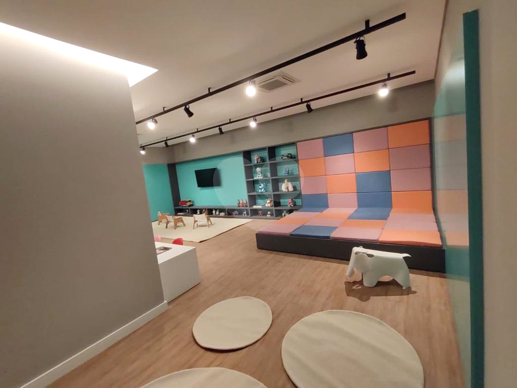 APARTAMENTO em VILA MADALENA