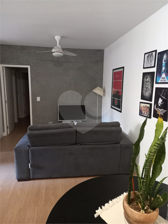 Apartamento no coração da Vila Olímpia, 76m², 3 dorms, 1 suíte, 3 banheiros, 1 vaga.