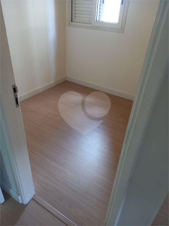 Apartamento no coração da Vila Olímpia, 76m², 3 dorms, 1 suíte, 3 banheiros, 1 vaga.