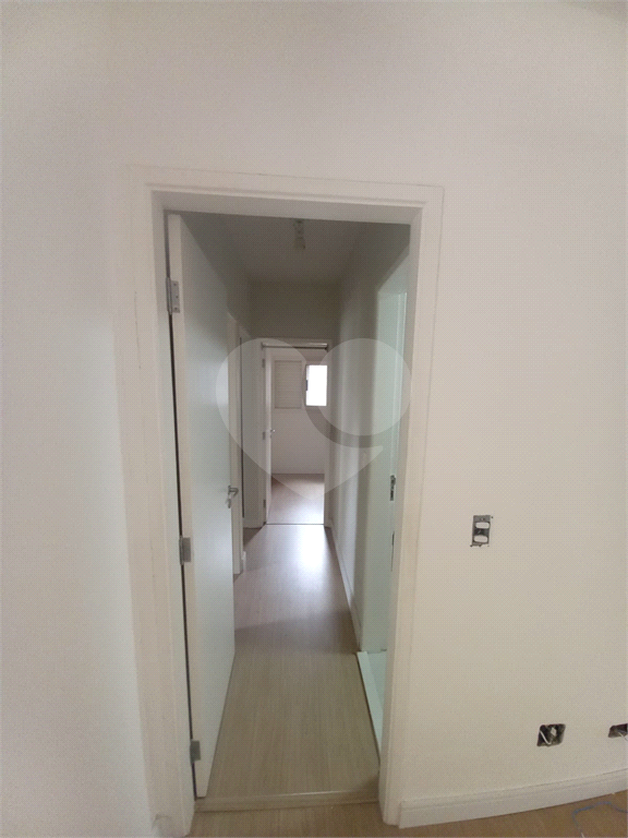 Apartamento no coração da Vila Olímpia, 76m², 3 dorms, 1 suíte, 3 banheiros, 1 vaga.