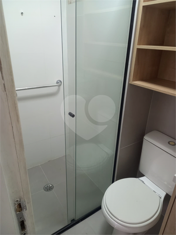 Apartamento no coração da Vila Olímpia, 76m², 3 dorms, 1 suíte, 3 banheiros, 1 vaga.