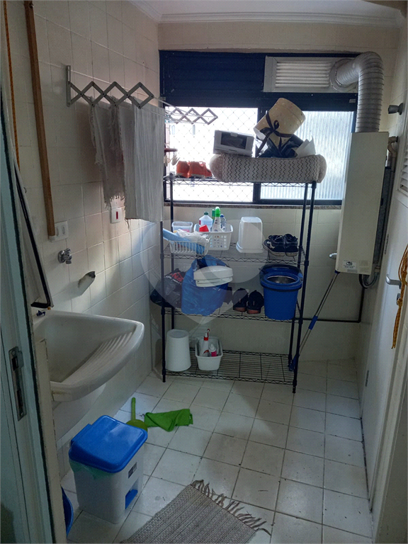 Apartamento no coração da Vila Olímpia, 76m², 3 dorms, 1 suíte, 3 banheiros, 1 vaga.