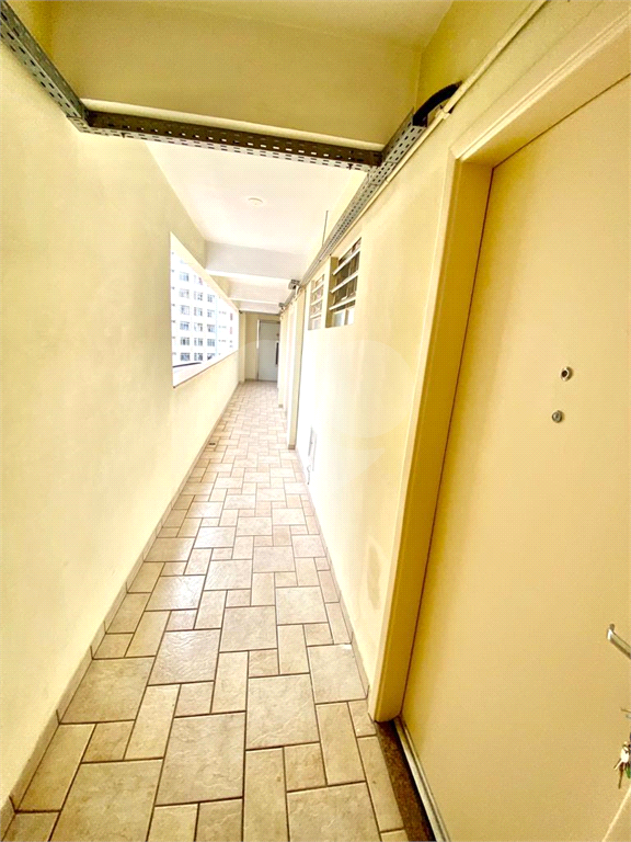 APARTAMENTO em SANTA CECÍLIA