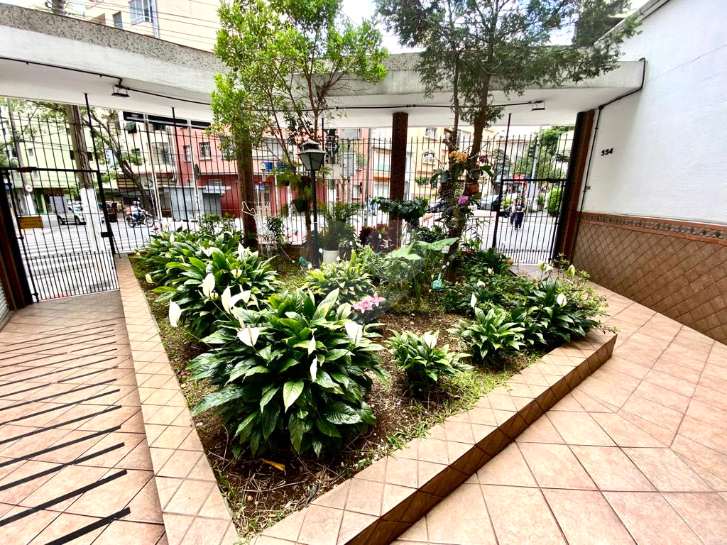 APARTAMENTO em SANTA CECÍLIA