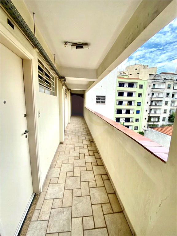 APARTAMENTO em SANTA CECÍLIA
