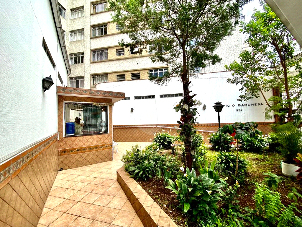 APARTAMENTO em SANTA CECÍLIA