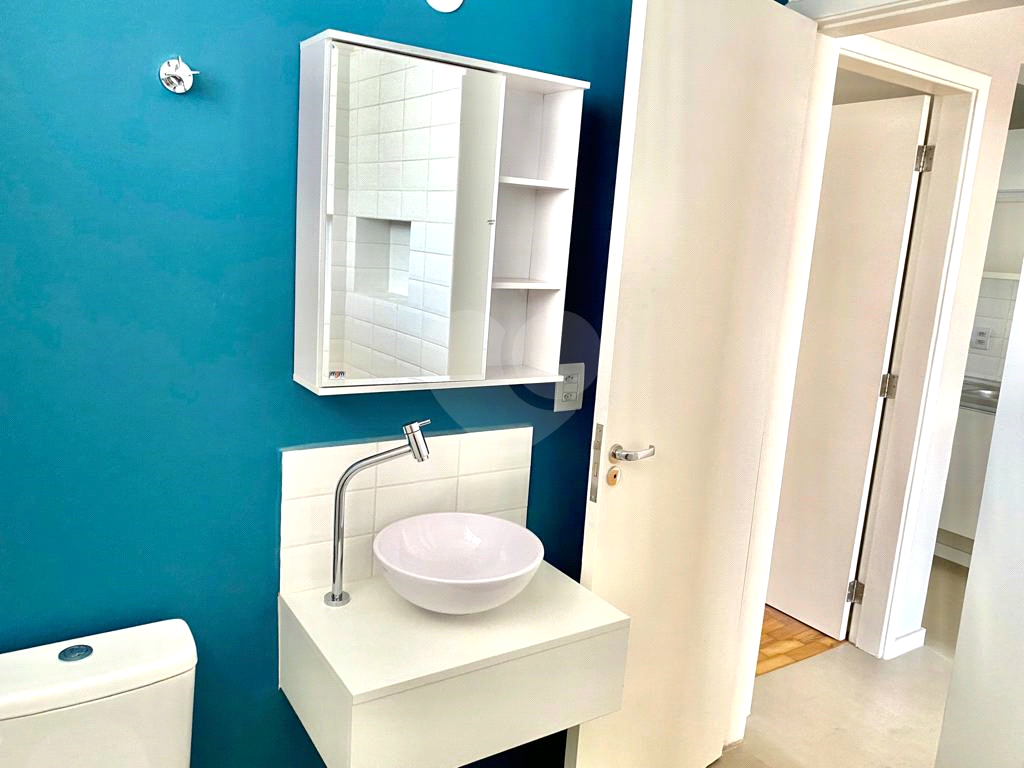 APARTAMENTO em SANTA CECÍLIA