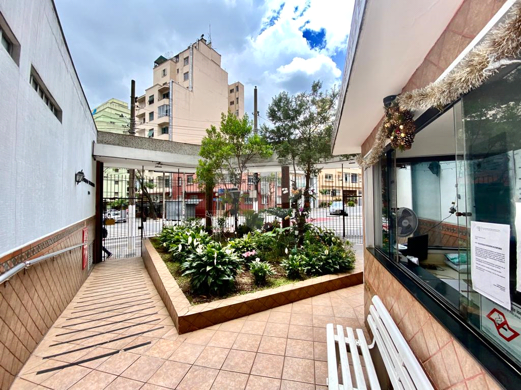 APARTAMENTO em SANTA CECÍLIA