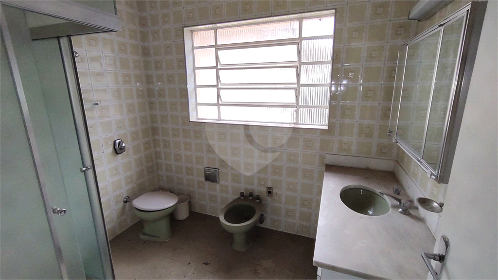 Sobrado à venda e aluguel com 5 quartos, 229m² - Foto 20