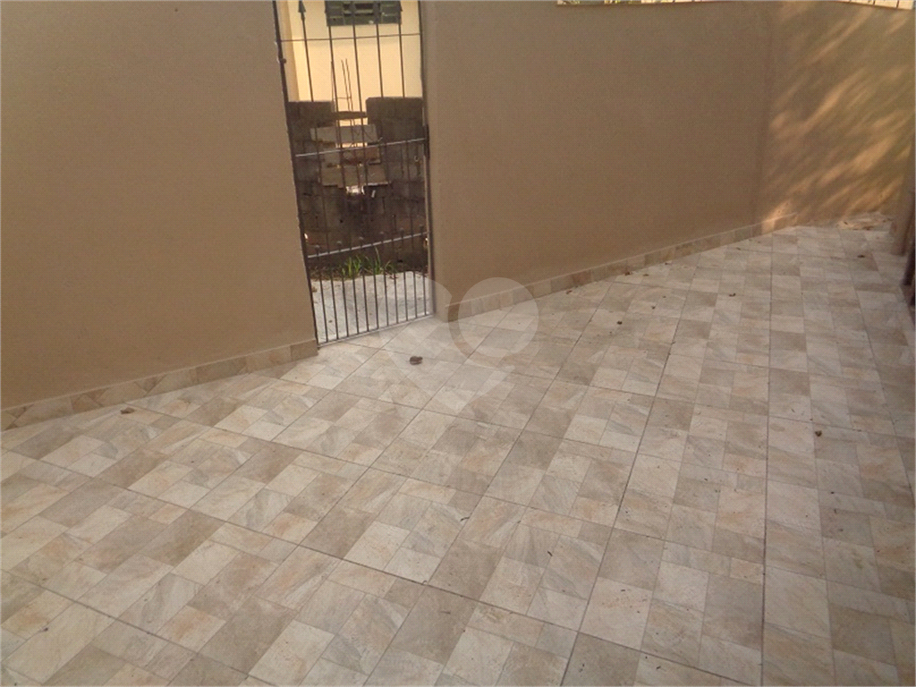 TERRENO COM 4 CASAS ALUGADAS
