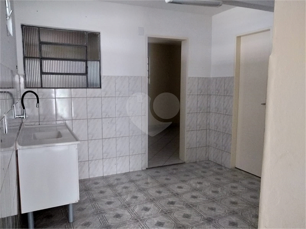 TERRENO COM 4 CASAS ALUGADAS