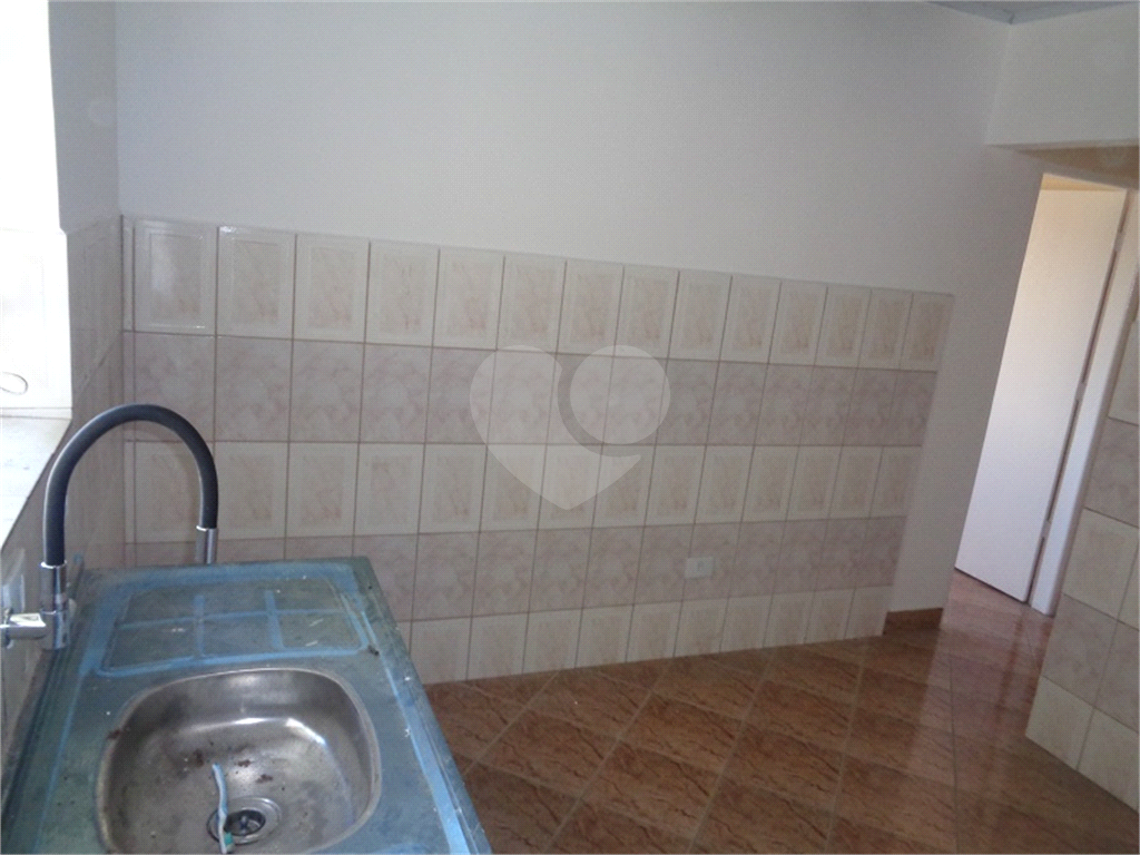 TERRENO COM 4 CASAS ALUGADAS