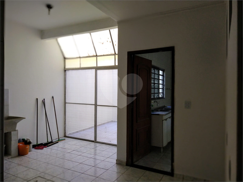 Sobrado à venda com 3 quartos, 290m² - Foto 19