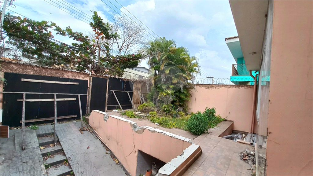 CASA TÉRREA em SANTANA