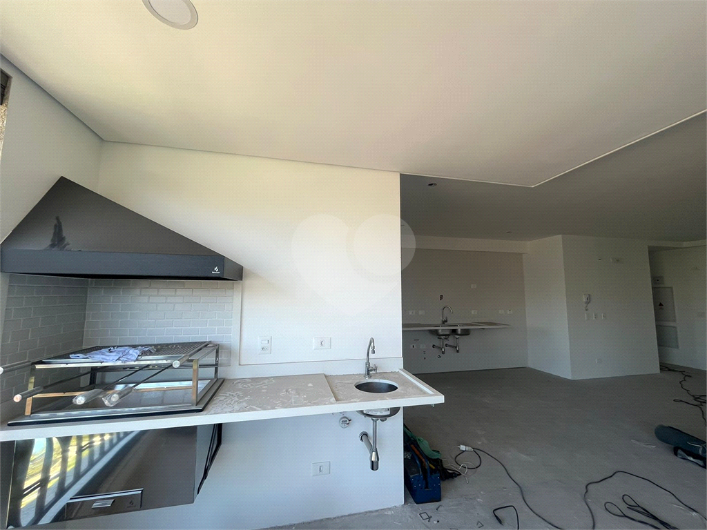 Apartamento na Lapa, com 3 dormitórios e 3 vagas