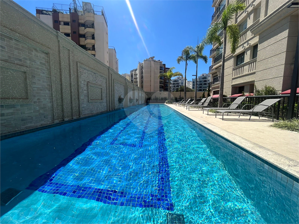 Apartamento na Lapa, com 3 dormitórios e 3 vagas