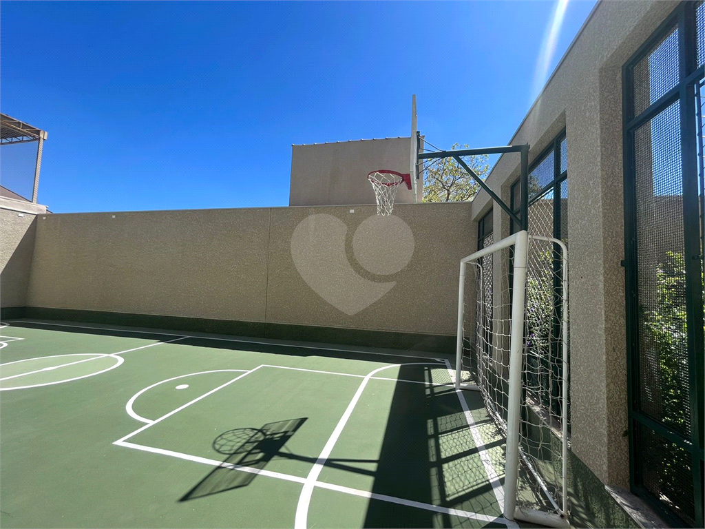 Apartamento na Lapa, com 3 dormitórios e 3 vagas
