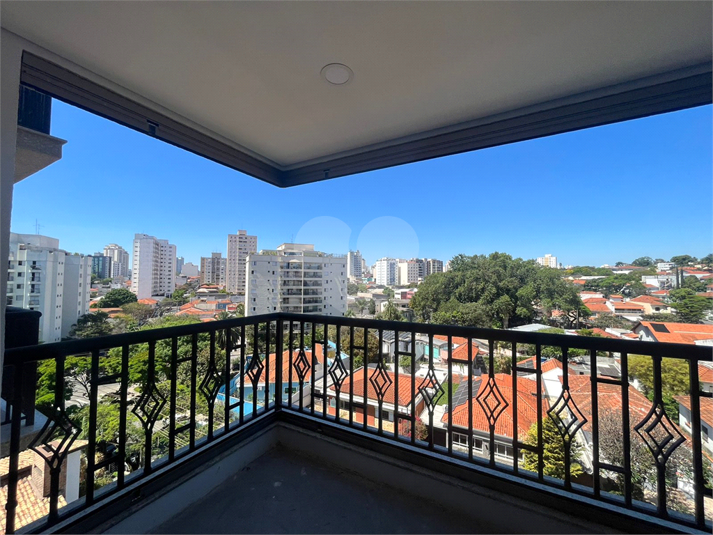 Apartamento na Lapa, com 3 dormitórios e 3 vagas